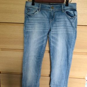 Delia’s Taylor straight legged jeans